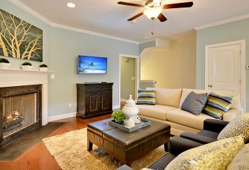 Royal Palms living room