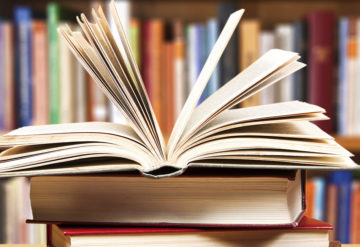 bookcase styling tips
