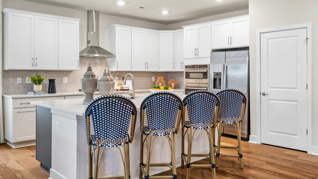 Lennar Delaware white kitchen layout