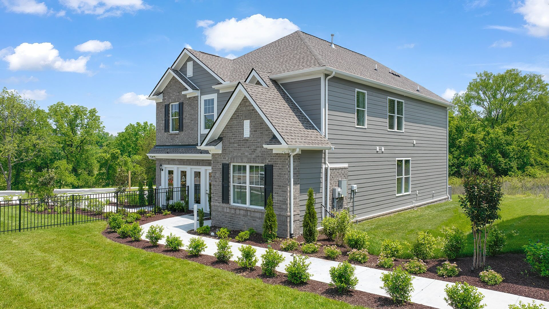 Lennar Nashville home exterior