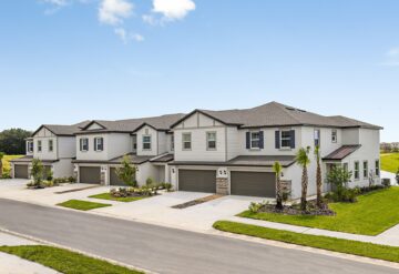 Lennar Tampa homes exterior streetscape
